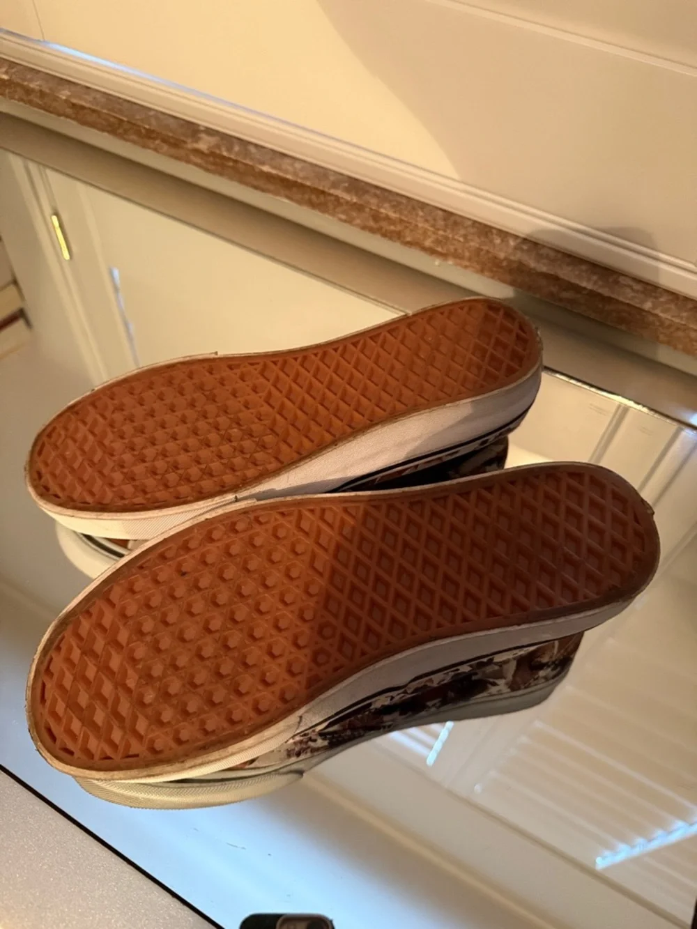 Vans Women's Brown Multi Cat Print Era Skate Shoes - Picture 2 of 3